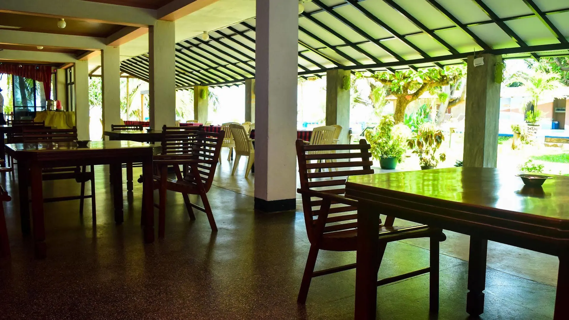 Hotel Zen Rooms Negombo Beach